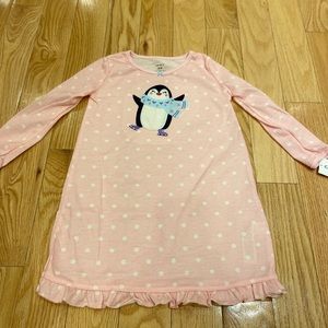 Carters Girls nightgowns size 2-3T